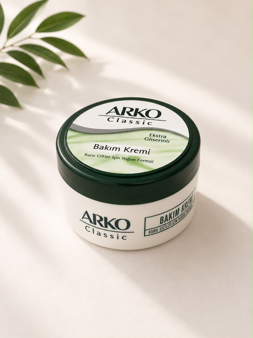 WhatsApp Image 1405-05-06 at 23.07.37 کرم مراقبتی ARKO Classic Extra Glycerin | مرطوبکننده کلاسیک پوست - Image 1