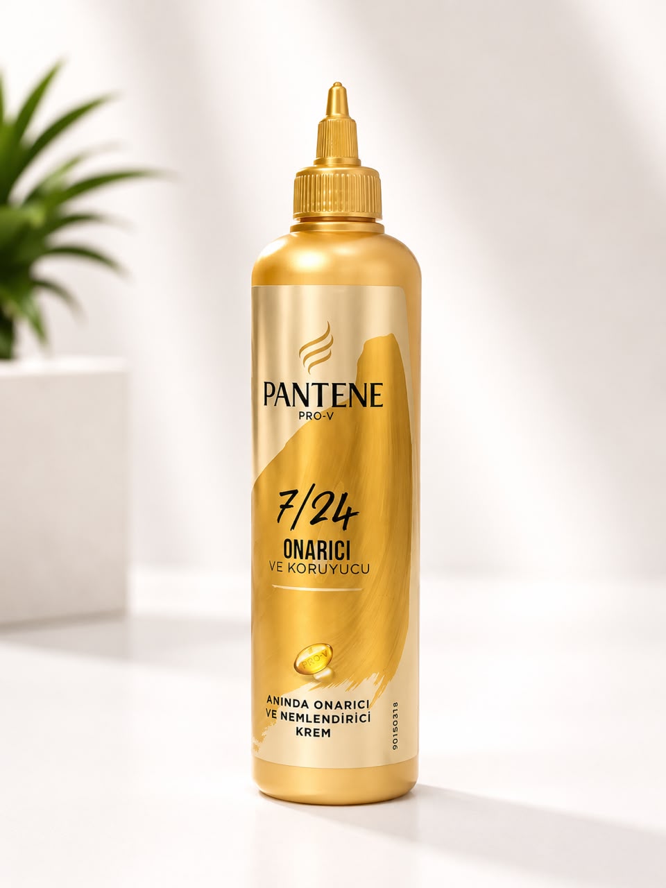 WhatsApp Image 1405-05-08 at 00.12.53 کرم ترمیمکننده و آبرسان مو پنتن Pantene Pro-V 7/24 - Image 1